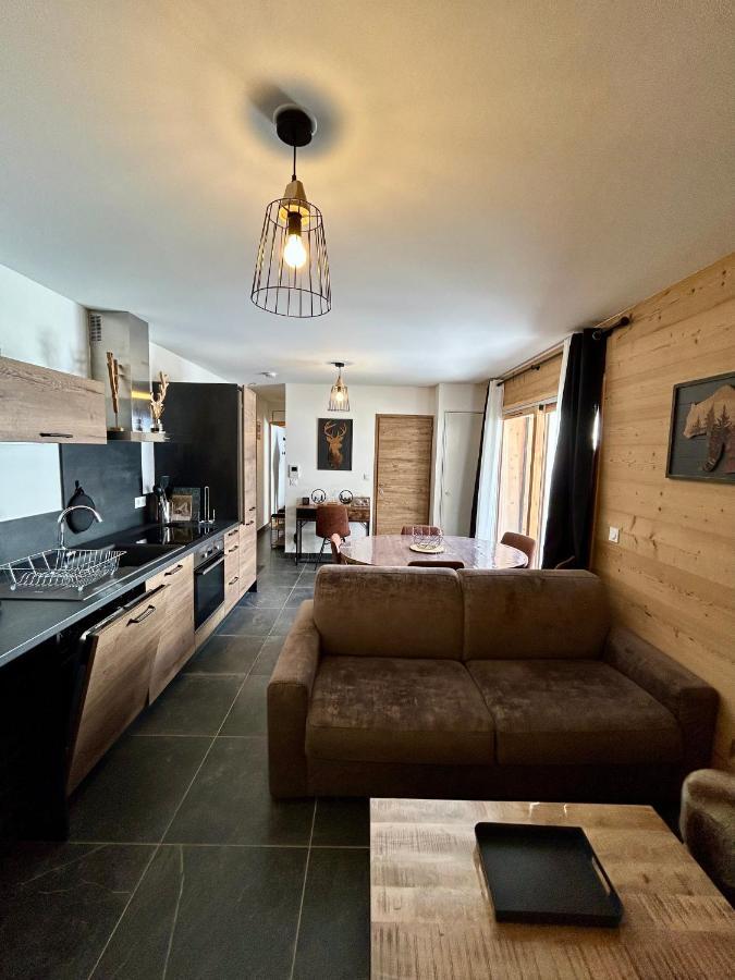 Centre - Le Celeste Apartment *